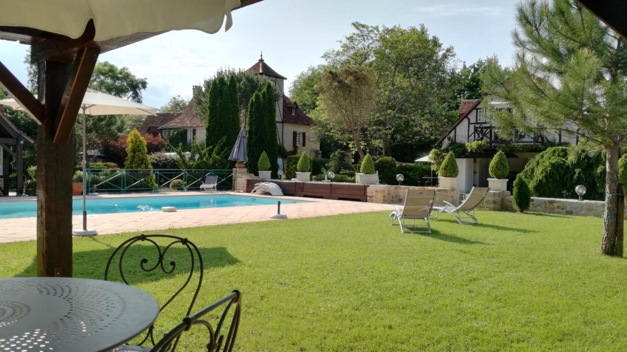 Moulin Du Soustre Bed & Breakfast Cavagnac ภายนอก รูปภาพ